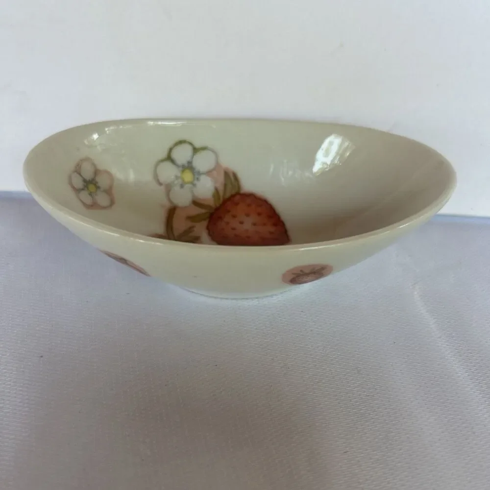 Crate & Barrel Strawberry Oval Dipping Bowl Ceramic Appetizer Dish